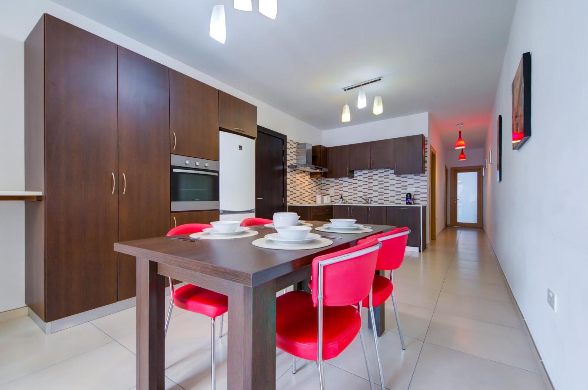 Prime Location, Modern Apartment In St Julian'S, Paceville, Apt 8 By Vaganza Saint Julian's エクステリア 写真