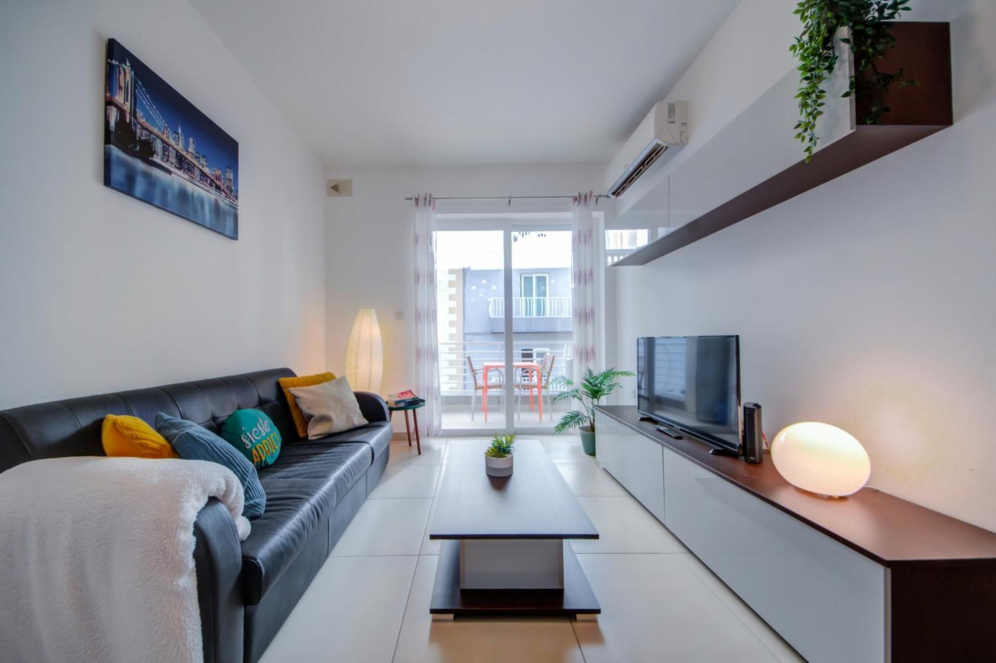 Prime Location, Modern Apartment In St Julian'S, Paceville, Apt 8 By Vaganza Saint Julian's エクステリア 写真