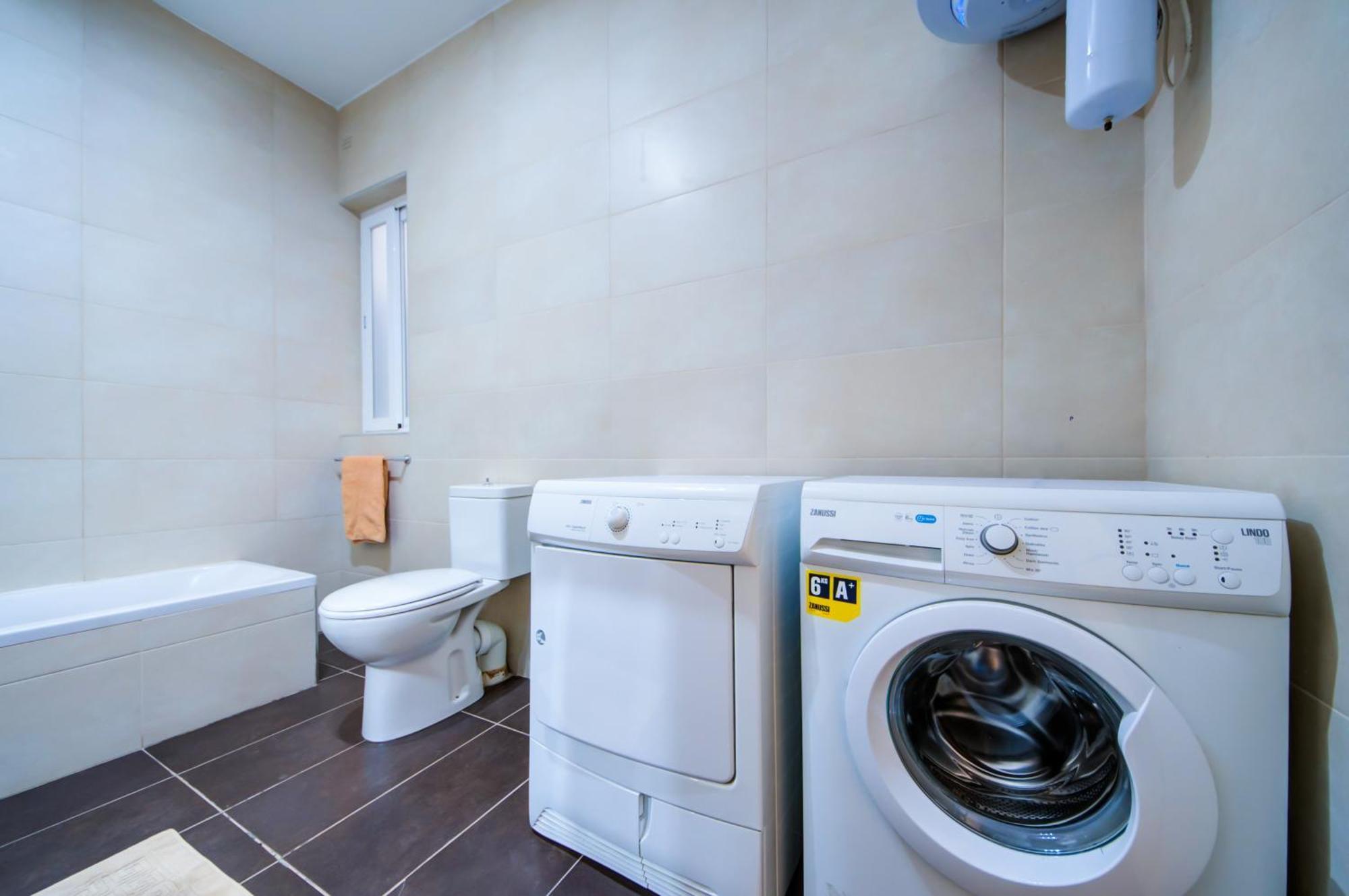 Prime Location, Modern Apartment In St Julian'S, Paceville, Apt 8 By Vaganza Saint Julian's エクステリア 写真